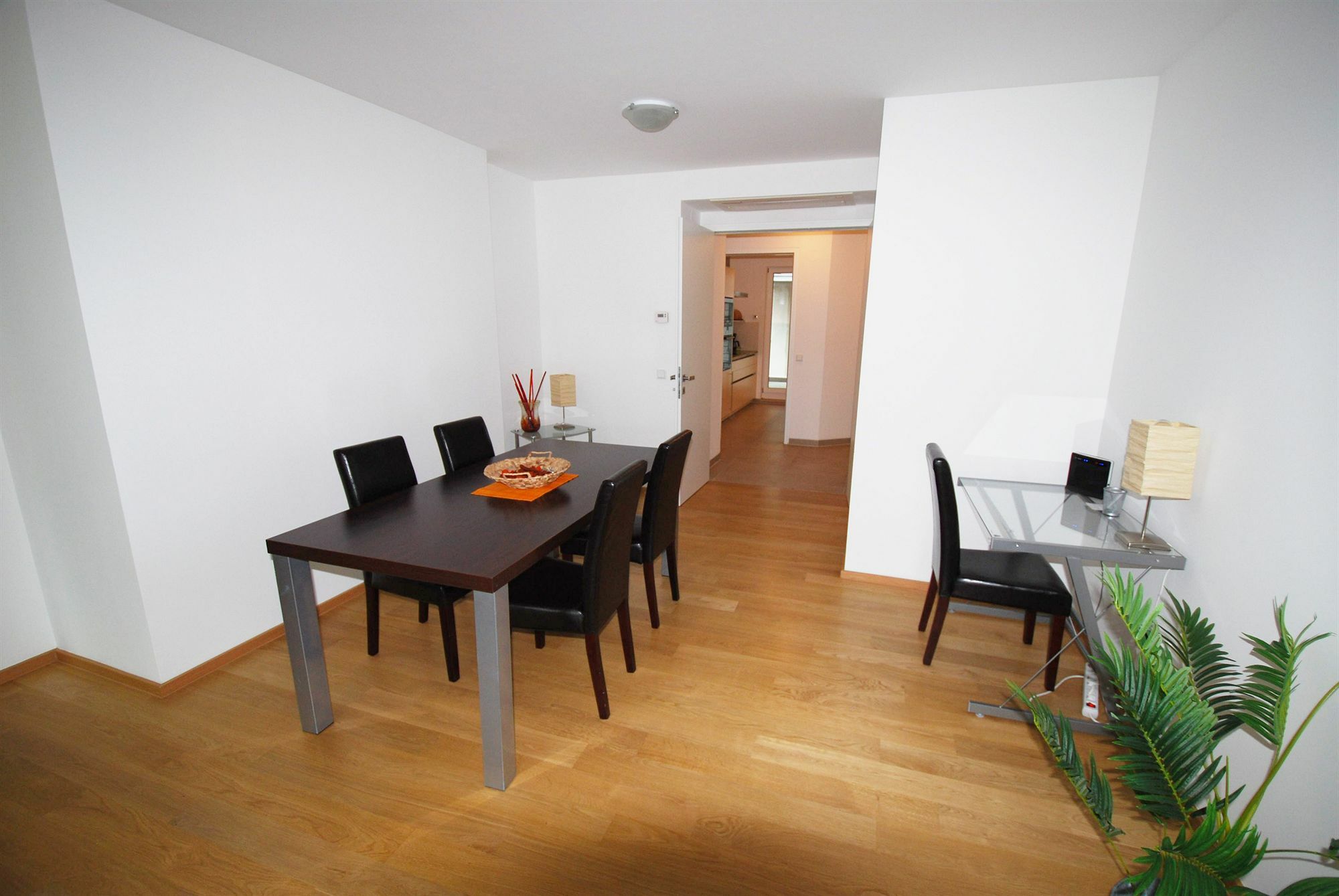Duschel Apartments City Center Вена Экстерьер фото